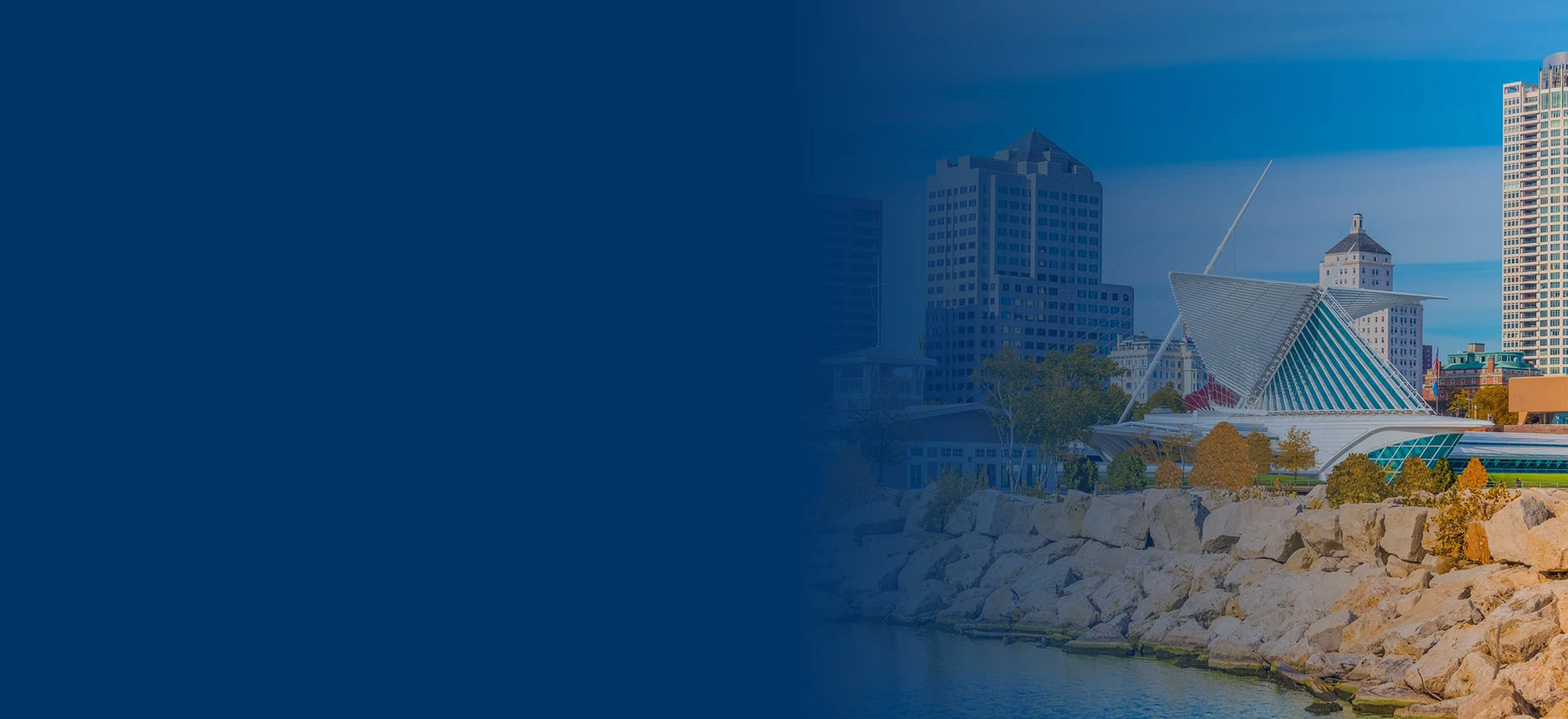 milwaukee wisconsin lakefront skyline blue hero
